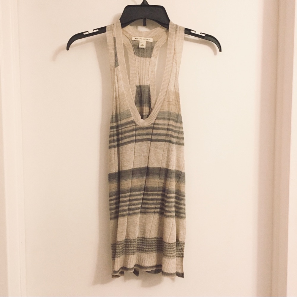 BANANA REPUBLIC FINE-KNIT TANK